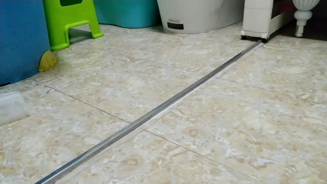 有经验的老师傅上门：你家的干湿分离就是个摆设！(图3)